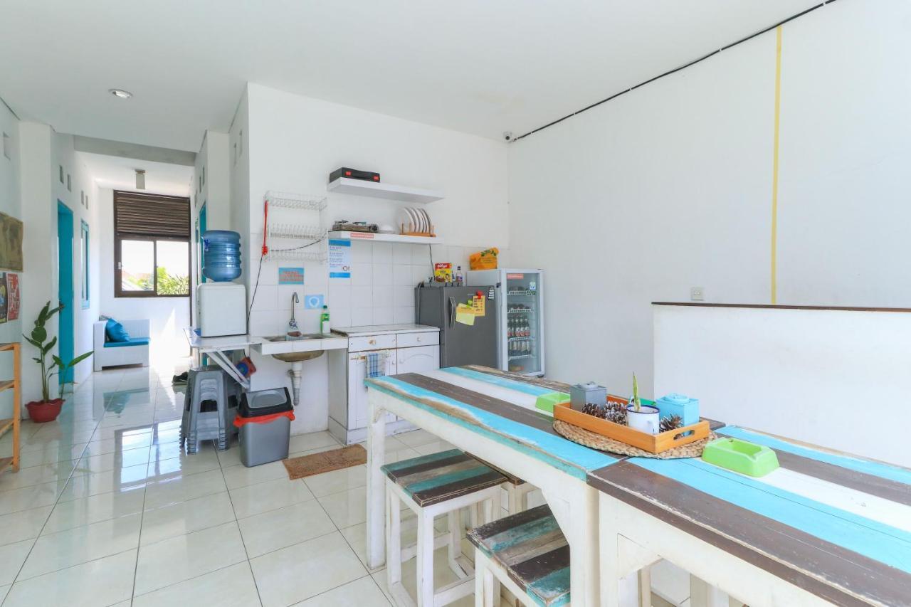 The Ruum Hostel Canggu Екстер'єр фото